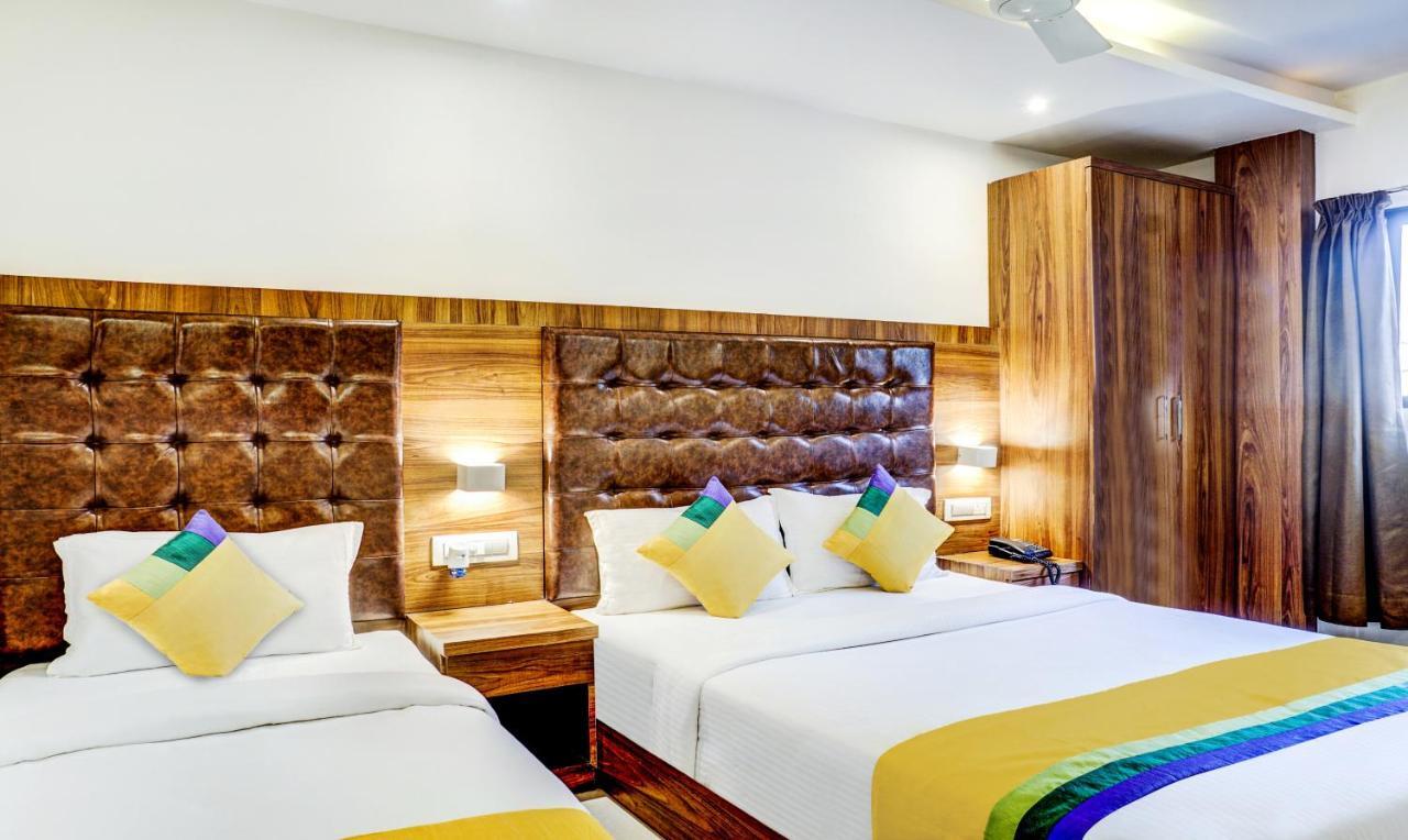 Treebo Trip Seven Olives Andheri Мумбаї Екстер'єр фото